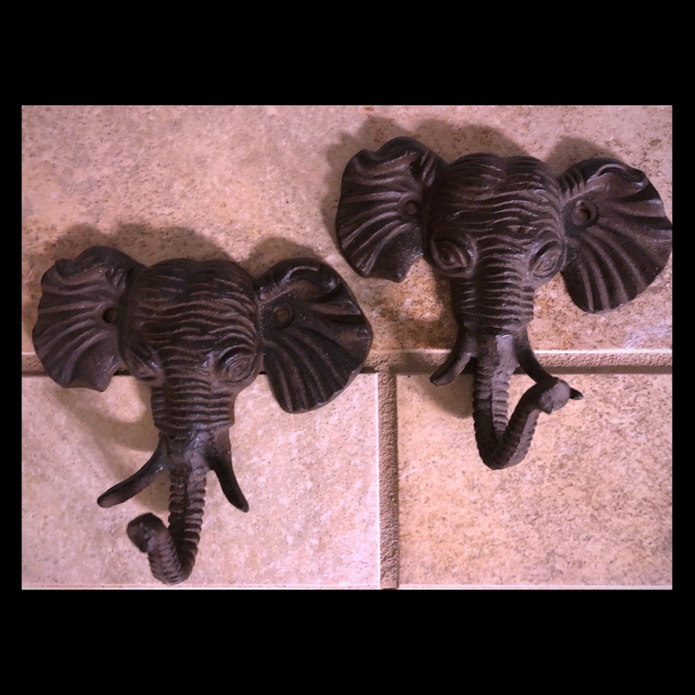 Elephant Hooks